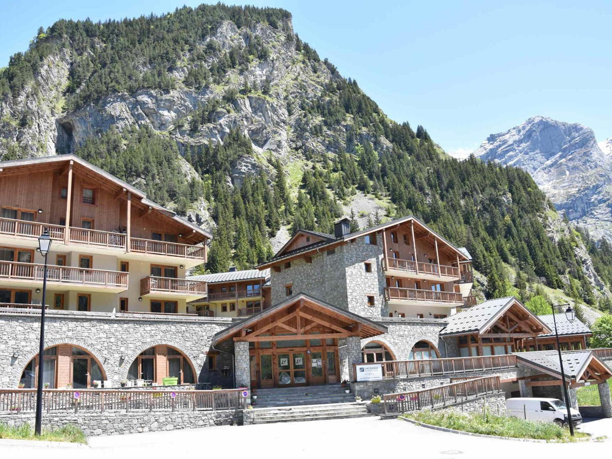 Bel Appartement Avec Piscine, Sauna Et Parkings A Pralognan-La-Vanoise - Fr-1-464-217 Exterior photo